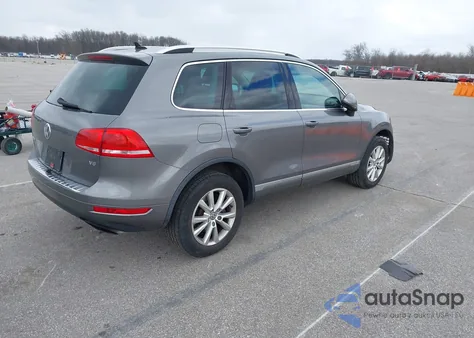 2013 Volkswagen Touareg Vr6 Sport из США, поврежденный, VIN WVGEF9BP2DD009196